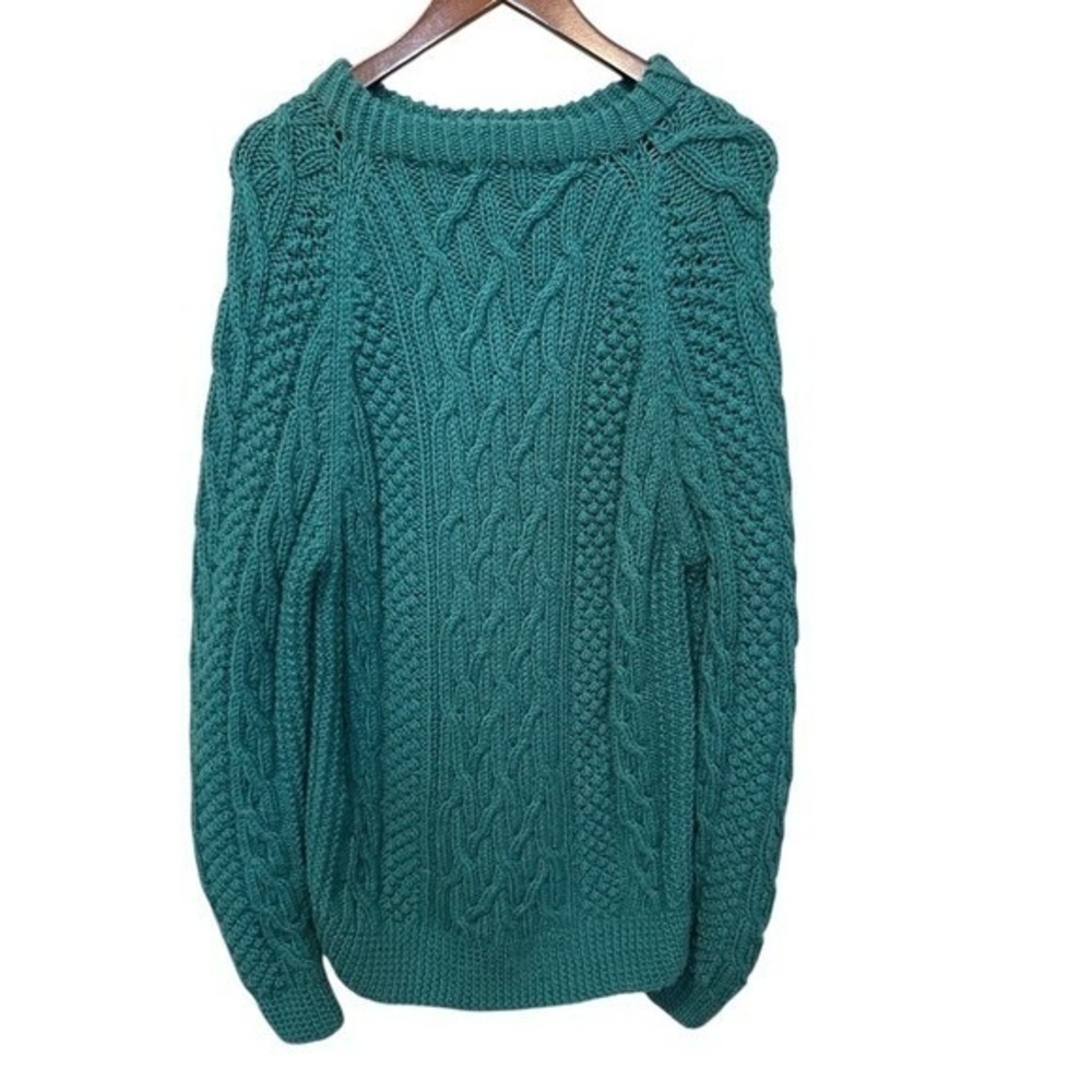 Handmade Cable Knit Sweater Women's Chunky Preppy Sz M or L (see measurements)‎